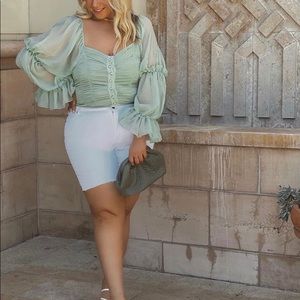 Green crop top with puff sleeves